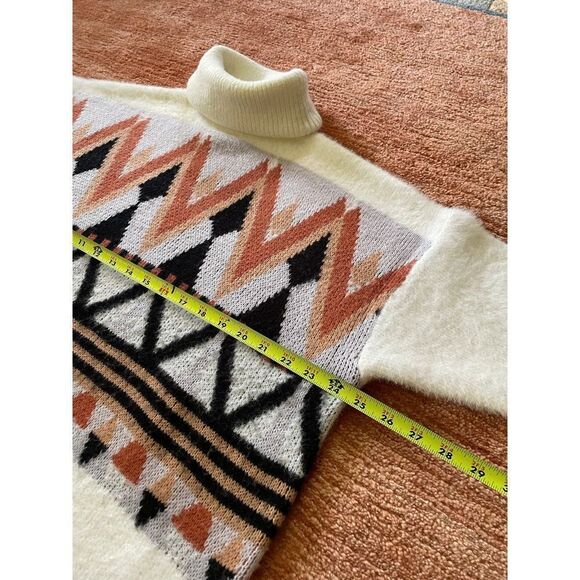 “Forever 21”SWEATER  - Picture 4 of 4